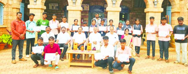 ನಶಾ ಮುಕ್ತ ಯುವ ಸ್ಪರ್ಧೆ: ಬಸವೇಶ್ವರ ಪಿಯು ಕಾಲೇಜಿಗೆ ರಾಜ್ಯ ಮಟ್ಟದ ಅರ್ಹತೆ 