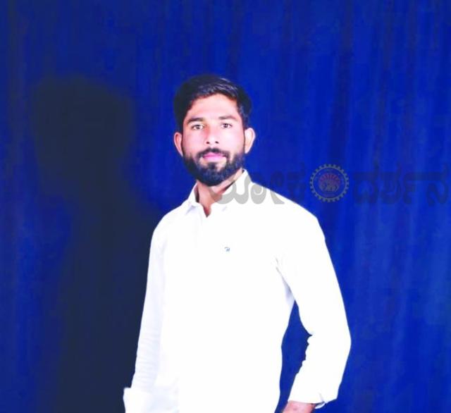 ರುದ್ರ​‍್ಪ ಲಮಾಣಿಗೆ ಸಚಿವ ಸ್ಥಾನ: ಕುಮಾರ ರಾಠೋಡ ಹರ್ಷ  