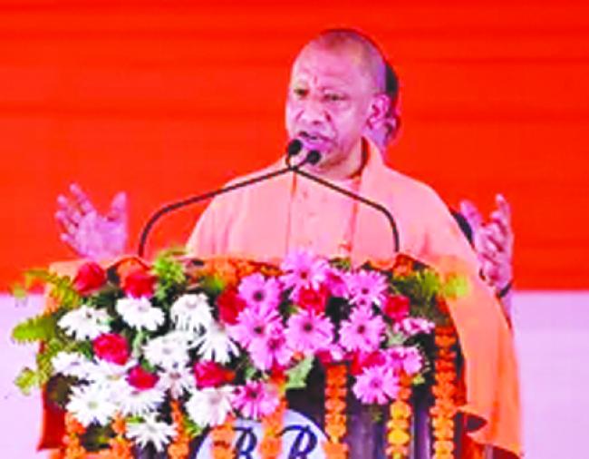 ರಾಮ ಮಂದಿರ ದೇಣಿಗೆ ವಿಚಾರ: ಪ್ರತಿಪಕ್ಷಗಳ ವಿರುದ್ಧ ಯೋಗಿ ವಾಗ್ದಾಳಿ, ‘ಸತ್ಯಾಂಶಗಳನ್ನು ತಿರುಚಲಾಗುತ್ತಿದೆ’ ಎಂದು ಆರೋಪ