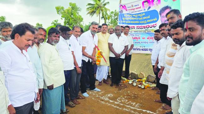 ಕಾಲುವೆ ಆಧುನೀಕರಣಕ್ಕೆ ಚಾಲನೆ: ರೈತರಿಗೆ ನೀರಿನ ಸೌಲಭ್ಯ ಹೆಚ್ಚಳ  
