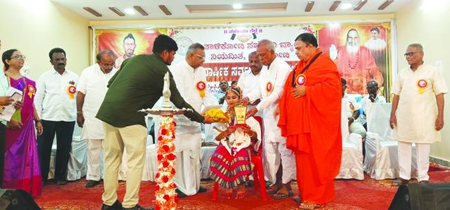 ಬಾಲಕಿ ಅಂಜಲಿ ವಿಜಯಸಿಂಗ್ ಹಜೇರಿ ಅವರಿಂದ ಅದ್ಭುತ ಭರತನಾಟ್ಯ ಪ್ರದರ್ಶನ  