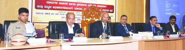ಸಾರ್ವಜನಿಕ ಸೇವೆ, ಕರ್ತವ್ಯ ಪಾಲನೆಯಲ್ಲಿ ನಿರ್ಲಕ್ಷ-್ಯ ವಹಿಸದಿರಿ: ನ್ಯಾ. ಫಣೀಂದ್ರ  