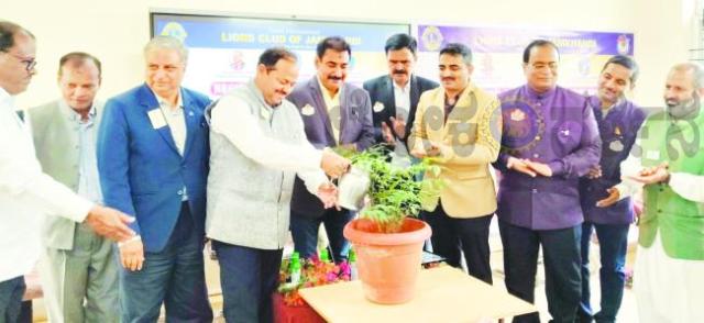 ಲಯನ್ಸ ಸಂಸ್ಥೆ ಸದಸ್ಯರ ಧ್ಯೇಯ ಶ್ಲಾಘನೀಯ : ಬೋರ್ಕರ  