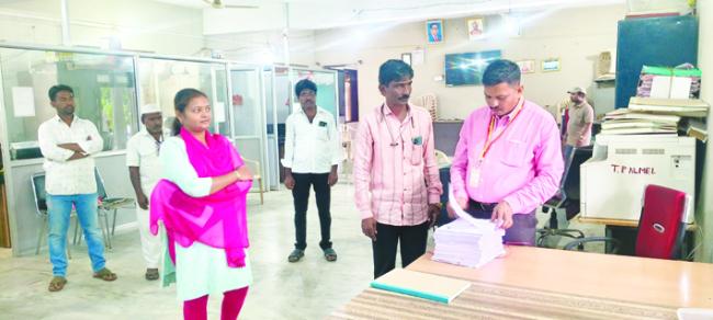 ಆಲಮೇಲದ ಪಟ್ಟಣ ಪಂಚಾಯತಿಗೆ ಲೋಕಾಯುಕ್ತ ದಾಳಿ  