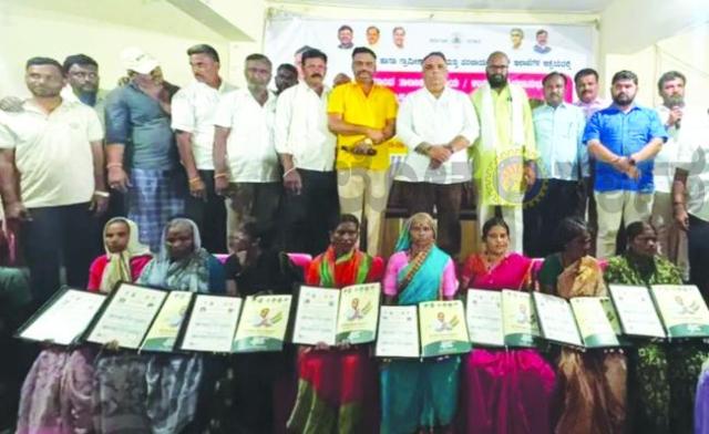 ಬಿಜೆಪಿ, ಬಡವರಿಗೆ ಅನುಕೂಲವಾಗುವ ಕೆಲಸ ಮಾಡಿದ್ದಾದರೂ ಏನು : ಶಾಸಕ ಪಠಾಣ