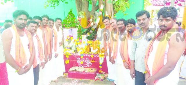 ಜೋಡಿ ನಾಗದೇವತಾ ನೂತನ ಶಿಲಾಮೂರ್ತಿ ಪ್ರತಿಷ್ಠಾಪನೆ 