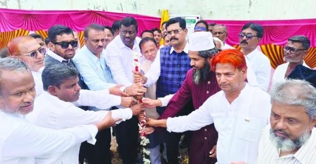 ಅಂಜುಮನ್ ಶಾದಿ ಮಹಲ್ ಕಾಮಗಾರಿಗೆ ಚಾಲನೆ  