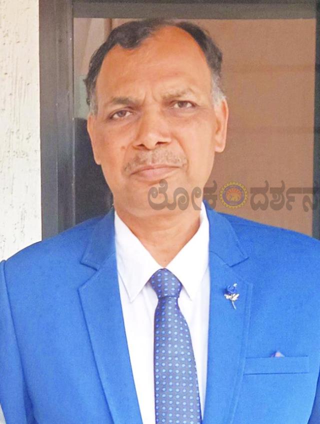 ವೃತ್ತಿಪರ ನಿರ್ಲಕ್ಷ್ಯ ಕಾನೂನು ಕುರಿತು ಸಂಶೋಧನೆ: ಪ್ರಾ. ಪ್ರಹ್ಲಾದ ಆಚಾರ್ಯ ಯಜುರ್ವೇದಿಗೆ ಪಿಎಚ್.ಡಿ.