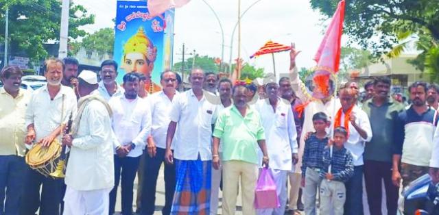 ಅಂಬಿಗರ ಚೌಡಯ್ಯನವರ ನೂತನ ಪಲ್ಲಕ್ಕಿ ಮೆರವಣಿಗೆ 