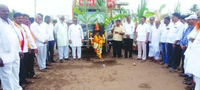 ವೀರರಾಣಿ ಬೆಳವಡಿ ಮಲ್ಲಮ್ಮಳ ವಧಂರ್ತಿ ಉತ್ಸವ 