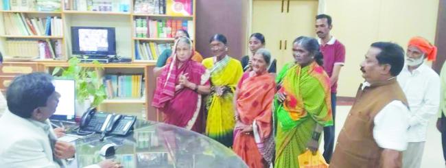 25 ವರ್ಷಗಳಿಂದ ನ್ಯಾಯಕ್ಕಾಗಿ ಅಲೆದಾಡುತ್ತಿರುವ 70ಕ್ಕೂ ಹೆಚ್ಚು ಕಾರ್ಮಿಕ ಮಹಿಳೆಯರು  