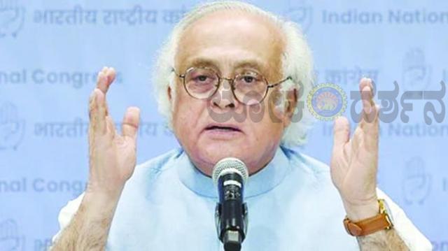 ವಂದೇ ಮಾತರಂ ವಿವಾದ: ಜೈರಾಮ್ ರಮೇಶ್ 12 ಐತಿಹಾಸಿಕ ದಾಖಲೆಗಳನ್ನು ಬಿಡುಗಡೆ