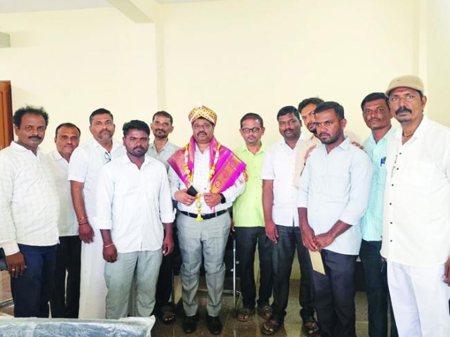 ಮುಖ್ಯಾಧಿಕಾರಿ ವಸಂತ ಪವಾರಗೆ ಆತ್ಮೀಯ ಬೀಳ್ಕೊಡುಗೆ 