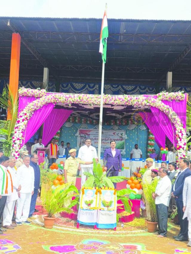 ವಿಜ್ಞಾನ-ತಂತ್ರಜ್ಞಾನದಿಂದ ಸಮಾನತೆ ಸಾಧಿಸಿ: ಶಾಸಕ ಪ್ರಕಾಶ ಕೋಳಿವಾಡ  