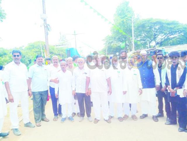 ಲಕ್ಷ್ಮೇಶ್ವರದಲ್ಲಿ ಈದ್ ಮಿಲಾದ್ ಹಬ್ಬದ ಸಂಭ್ರಮ 