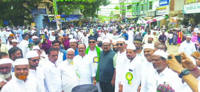 ಈದ್ ಮಿಲಾದ್ ಮೆರವಣಿಗೆ: ಸೌಹಾರ್ದ, ಸಹೋದರತ್ವದ ಸಂದೇಶ  