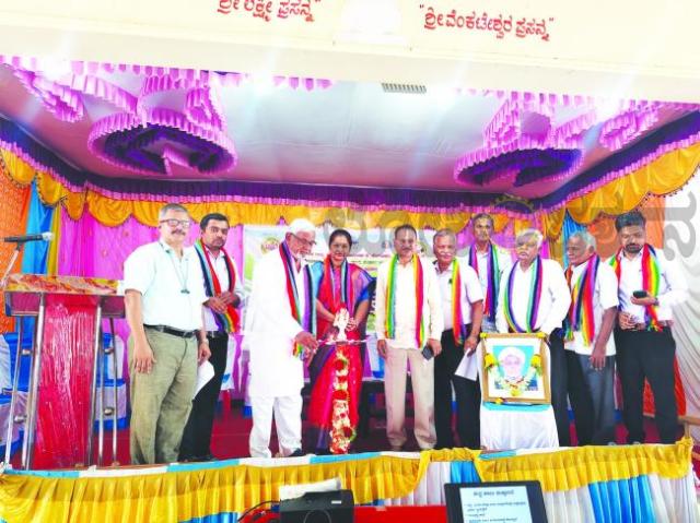 ಧಾರವಾಡ ಹಾಲು ಒಕ್ಕೂಟದಿಂದ ವಿಶೇಷ ತರಬೇತಿ ಶಿಬಿರ  