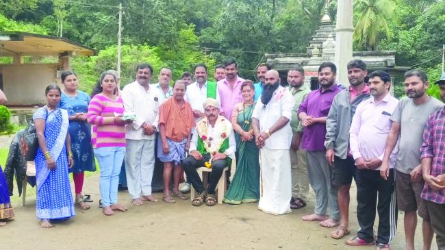 ಬೆಡಸಗಾಂವ ರಾಮಲಿಂಗೇಶ್ವರ ದೇಗುಲದಲ್ಲಿ ‘ರುದ್ರನಂದಿ’ ಕಿರು ಚಿತ್ರೀಕರಣ
