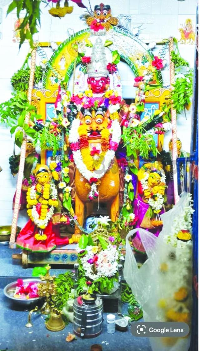 ದ್ಯಾಮವ್ವ ದೇವಿಯ ನೂತನ ಗೋಪುರಕ್ಕೆ ಕಳಸಾರೋಹಣ  