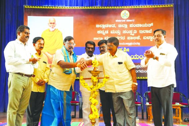 ಸಾಮಾಜಿಕ ಸುಧಾರಣೆಗೆ ನಾರಾಯಣ ಗುರುಗಳ ಕೊಡುಗೆ ಅಪಾರ: ನಾಗರಾಜ  