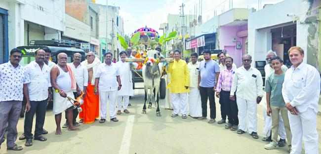 ವಿಶ್ವಕರ್ಮ ಸಮಾಜದಿಂದ ಕಾಳಿಕಾಕಮಟೇಶ್ವರ ದೇವರ ಉತ್ಸವ  