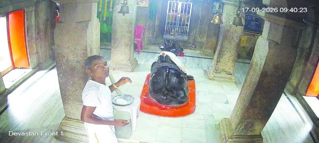ರಾಮಲಿಂಗೇಶ್ವರ ದೇವಸ್ಥಾನದಲ್ಲಿ ಕಳವು  