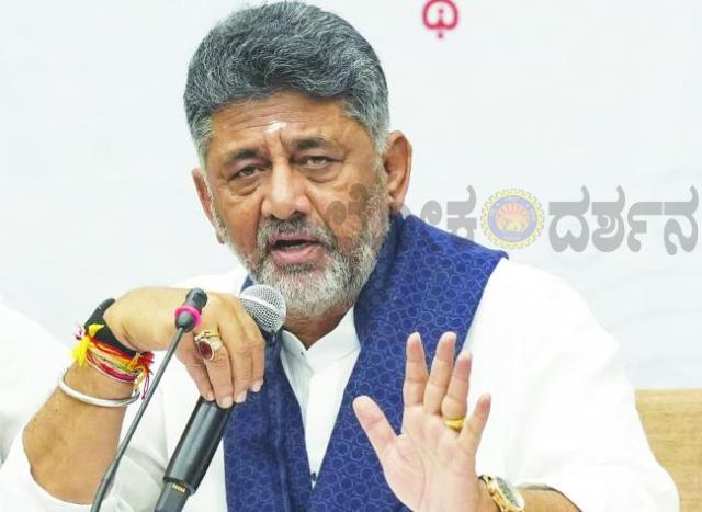 ಕರ್ನಾಟಕ ಕಾಂಗ್ರೆಸ್ ಶಾಸಕರಲ್ಲಿ ಅಸಮಾಧಾನ; ಶಿವಕುಮಾರ್‌ರಿಂದ CLP ಸಭೆ