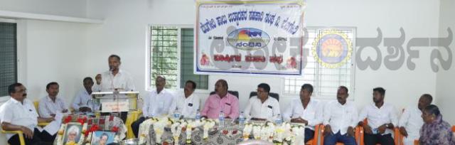     ಹೈನುಗಾರಿಕೆ ರೈತರ ಬದುಕಿನ ಜೀವಾಳ: ವೀರಣ್ಣ ಕೌಜಲಗಿ  