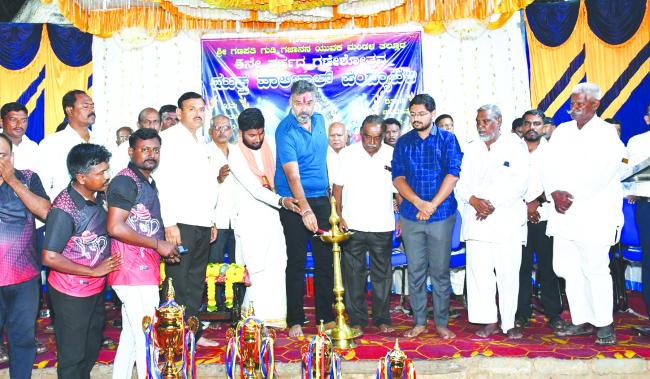 ಕ್ರೀಡೆಯಿಂದ ಮಾನಸಿಕ ಸ್ಥೈರ್ಯ, ನಾಯಕತ್ವ ಬೆಳೆಸಬಹುದು  