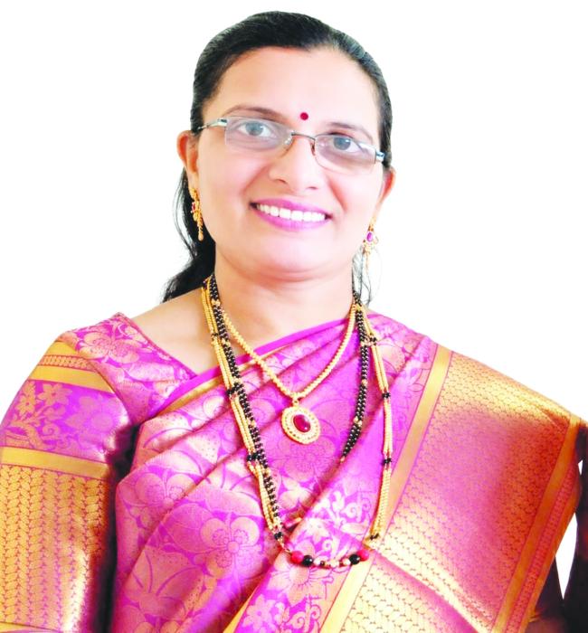 ಗೃಹಲಕ್ಷ್ಮಿ ಯೋಜನೆಗೆ ಆಧಾರ್ ಜೋಡಣೆ ಕಡ್ಡಾಯ  