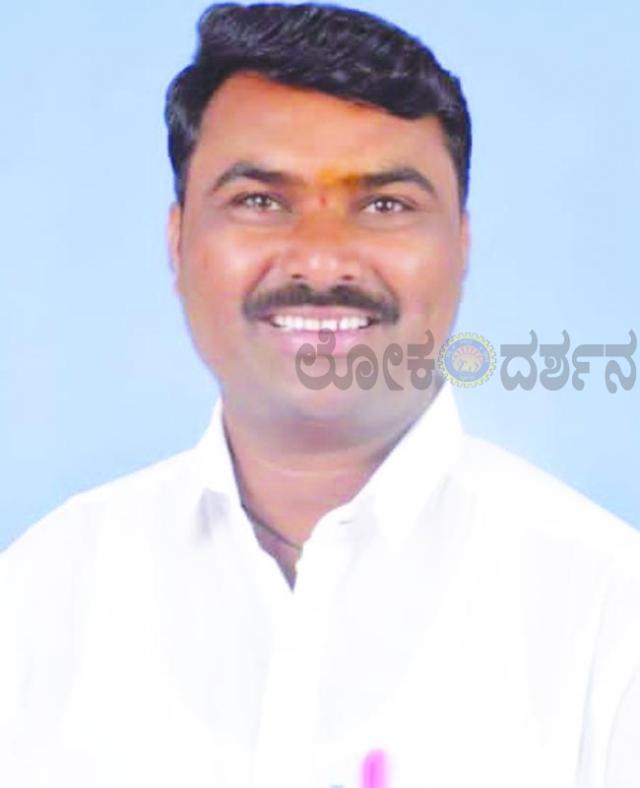 ಕಲಬುರಗಿಯಲ್ಲಿ ಸಿದ್ದರಾಮಯ್ಯ ಪ್ರತಿಮೆ ತೆರವು: ಮರುಸ್ಥಾಪನೆಗೆ ಆಗ್ರಹ  