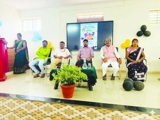 ಪದವಿ ವಿದ್ಯಾರ್ಥಿಗಳ ಸ್ವಾಗತ ಕಾರ್ಯಕ್ರಮ  