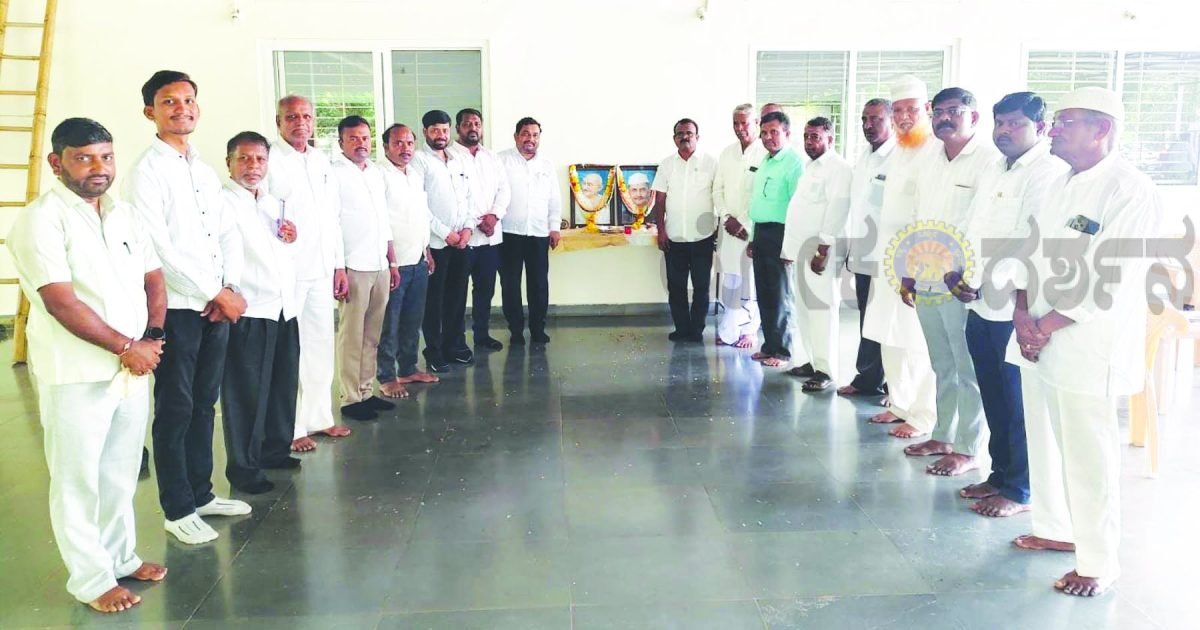 ಗಾಂಧೀಜಿ, ಶಾಸ್ತ್ರಿ ಆದರ್ಶ ಯುವಜನತೆಗೆ ಸ್ಫೂರ್ತಿ