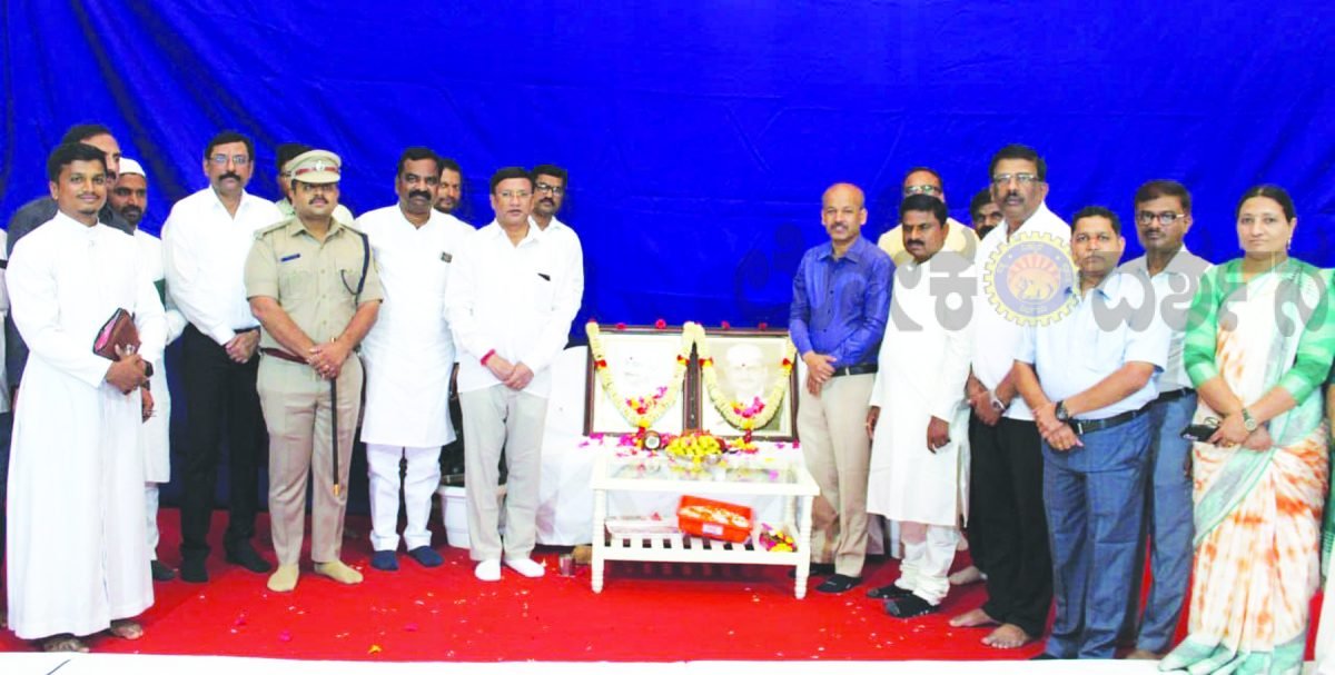 ಜಿಲ್ಲಾಡಳಿತದಿಂದ ಗಾಂಧೀ-ಶಾಸ್ತ್ರೀ ಜಯಂತಿ ಆಚರಣೆ