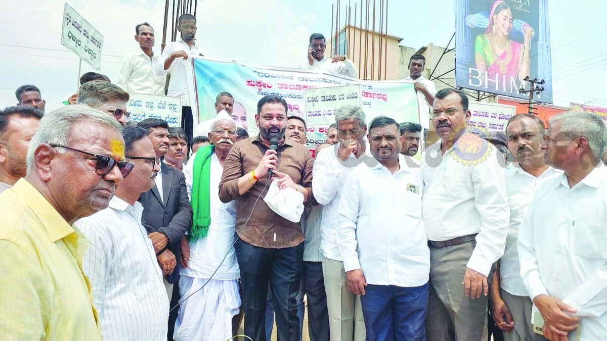 ಹುಕ್ಕೇರಿ ತಾಲೂಕವನ್ನು ಬರಗಾಲ ಪೀಡಿತ ಪ್ರದೇಶವೆಂದು ಘೋಷಣೆ ಮಾಡಬೇಕು-ಶಾಸಕ ಕತ್ತಿಯವರಿಂದ ಒತ್ತಾಯ