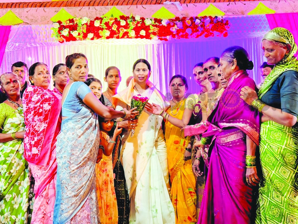 ಬೆಳಗಾವಿ ಅತವಾಡದಲ್ಲಿ ಗ್ರಾಮಸ್ಥರ ಸಭೆ: ಅಭಿವೃದ್ಧಿ ಕಾರ್ಯಗಳ ಕುರಿತು ಚರ್ಚೆ