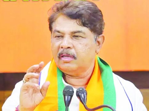 ಸಂವಿಧಾನಿಕ ಸಂಸ್ಥೆಗಳನ್ನು ದುರ್ಬಲಗೊಳಿಸುತ್ತಿರುವ ರಾಹುಲ್ ಗಾಂಧಿ LoP ಹುದ್ದೆಗೆ ಅನರ್ಹ: ಬಿಜೆಪಿ
