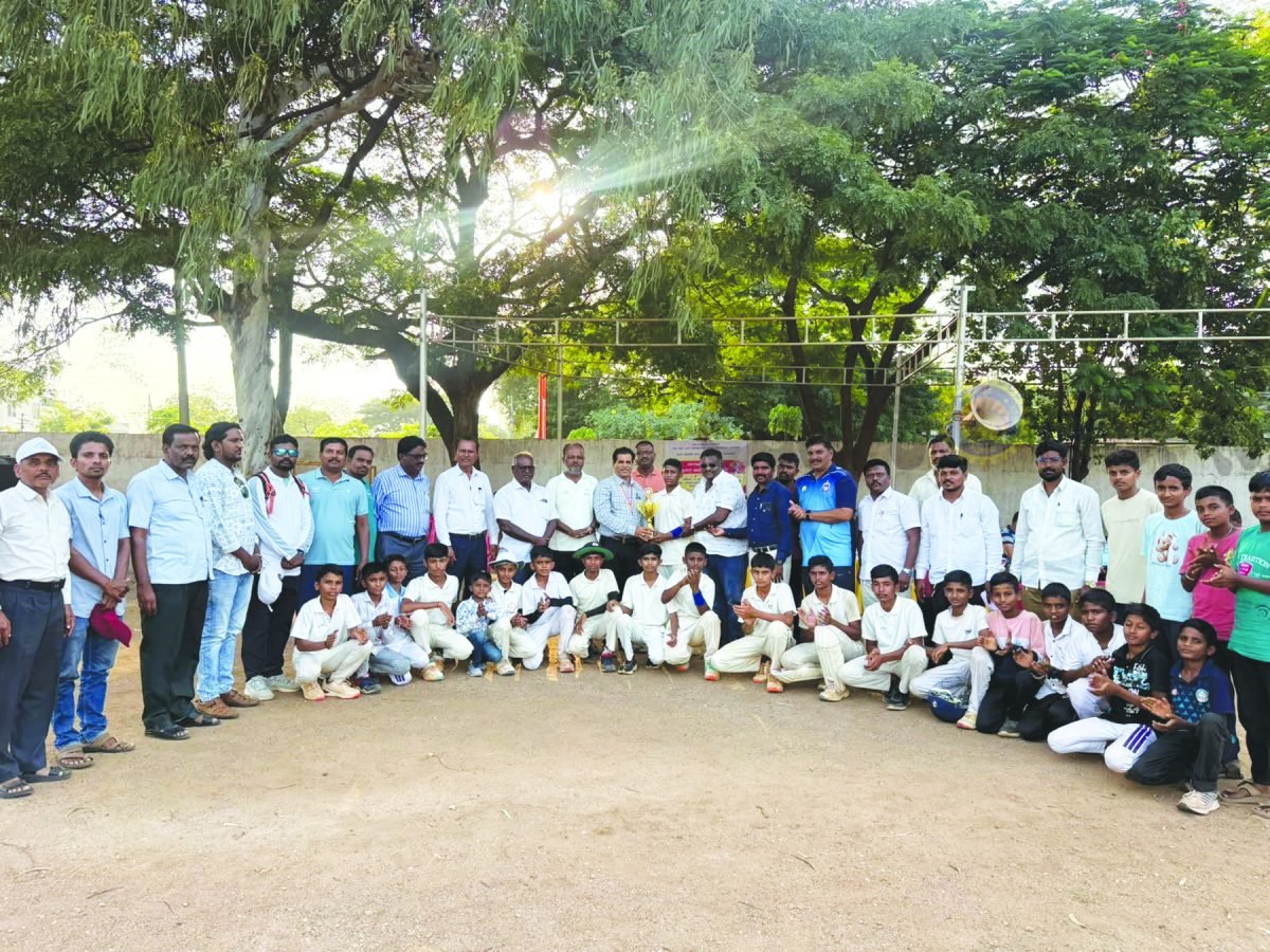ಜಿಲ್ಲಾ ಕ್ರಿಕೆಟ್ ತಂಡದಲ್ಲಿ ಚಿಂಚಲಿ ಶಾಲೆಯ ವಿದ್ಯಾರ್ಥಿಗಳ ಅಪ್ರತಿಮ ಸಾಧನೆ, ರಾಜ್ಯ ಮಟ್ಟಕ್ಕೆ ಆಯ್ಕೆ