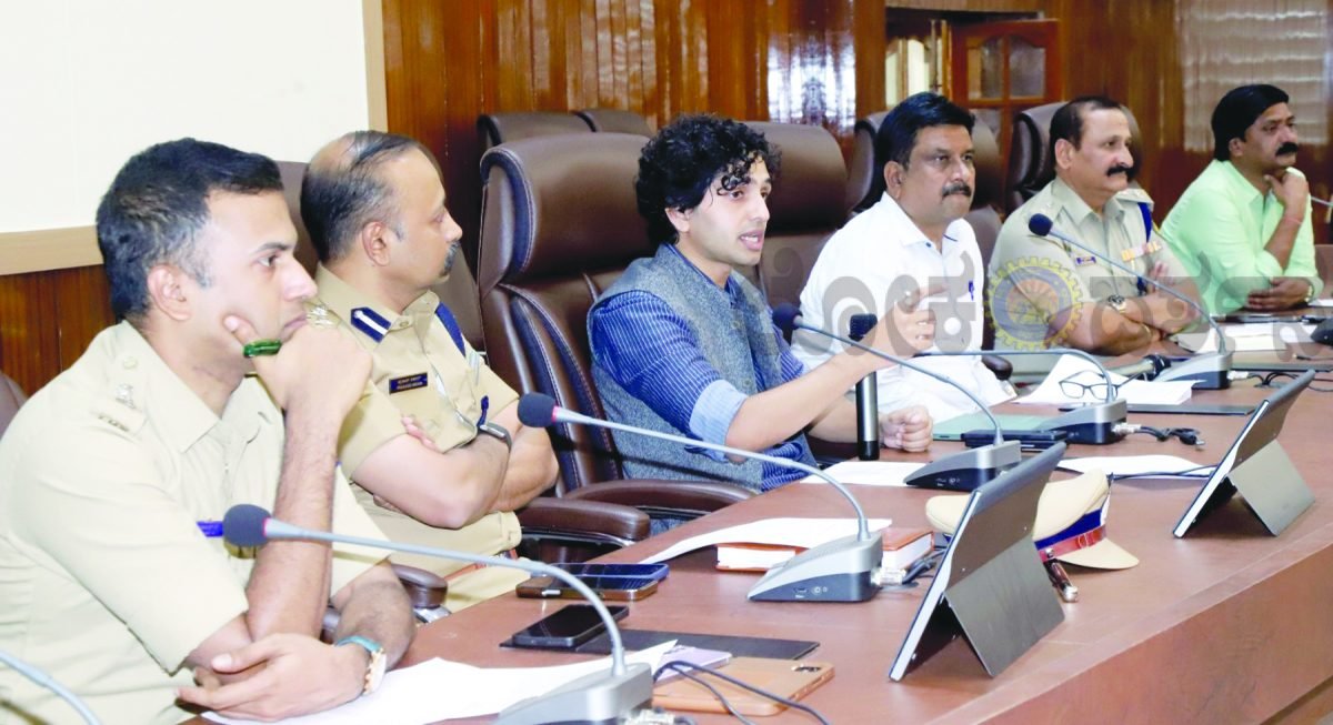 ನ.1 ರಂದು ಅದ್ದೂರಿ ರಾಜ್ಯೋತ್ಸವ ಆಚರಣೆ: ಜಿಲ್ಲಾಧಿಕಾರಿ ಮೊಹಮ್ಮದ್ ರೋಷನ್