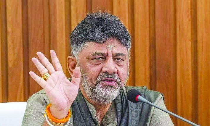 ಶಿವಕುಮಾರ್ ಅವರ ಸ್ಟಿಂಗ್ ಆಪರೇಷನ್ ಆರೋಪ: ಕರ್ನಾಟಕದಲ್ಲಿ ರಾಜಕೀಯ ಸಂಘರ್ಷ ತೀವ್ರ