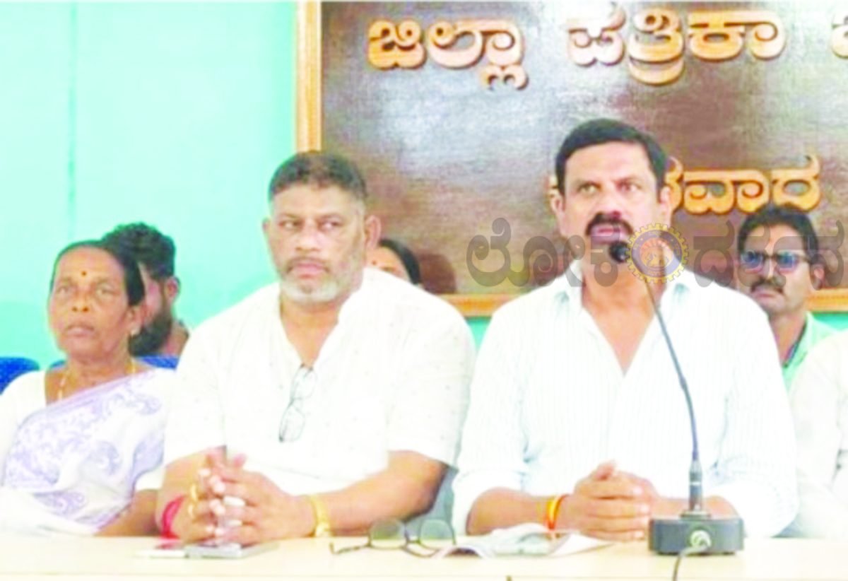 ಗೋಕರ್ಣದ 20 ಪ್ರವಾಸಿ ಬೋಟ್ಗಳಿಗೆ ಎನ್‌ಒಸಿ ನೀಡದಿದ್ದರೆ ಹೋರಾಟದ ಎಚ್ಚರಿಕೆ
