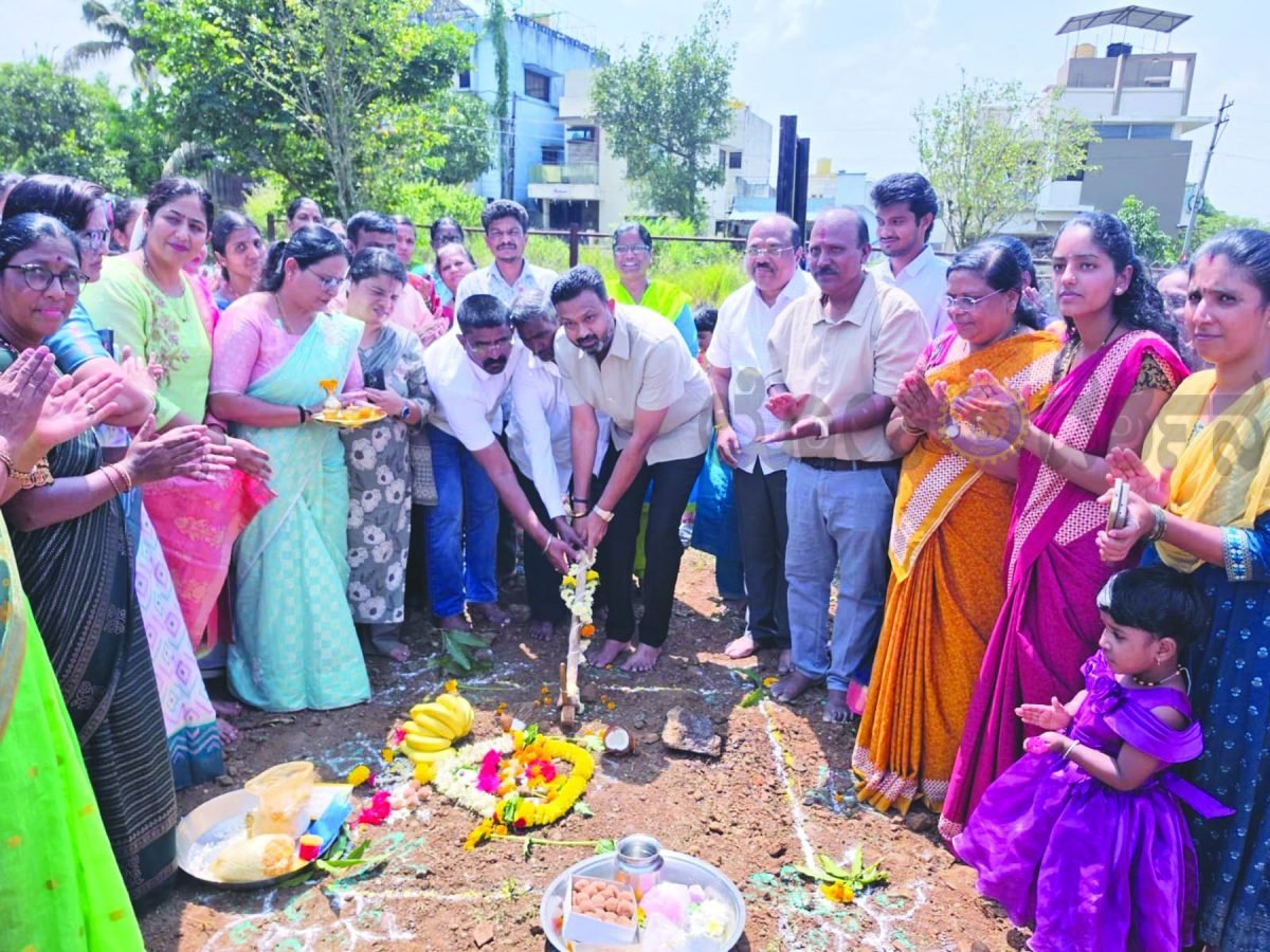 ಅಂಗನವಾಡಿ ಕಟ್ಟಡಗಳ ನಿರ್ಮಾಣಕ್ಕೆ ಚೆನ್ನರಾಜ ಹಟ್ಟಿಹೊಳಿ ಭೂಮಿಪೂಜೆ