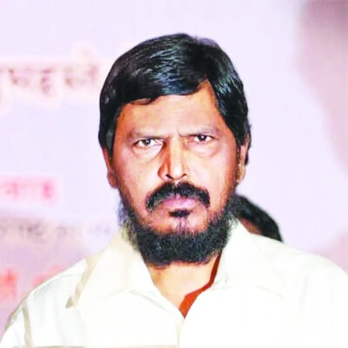 ‘ಎಷ್ಟೇ ಪ್ರತಿಭಟನೆ ನಡೆಸಿದರೂ ಜ್ಞಾನೇಶ್ ಕುಮಾರ್ ರಾಜೀನಾಮೆ ನೀಡುವುದಿಲ್ಲ’: ಅಥಾವಳೆ