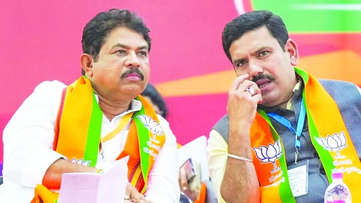 ಬಿಜೆಪಿ ಕಾರ್ಯಕರ್ತರ ವಿರುದ್ಧ ಎಫ್‌ಐಆರ್: ರಾಜ್ಯಾದ್ಯಂತ ಪ್ರತಿಭಟನೆ ನಡೆಸುವುದಾಗಿ ಕರ್ನಾಟಕ ಬಿಜೆಪಿ ಎಚ್ಚರಿಕೆ