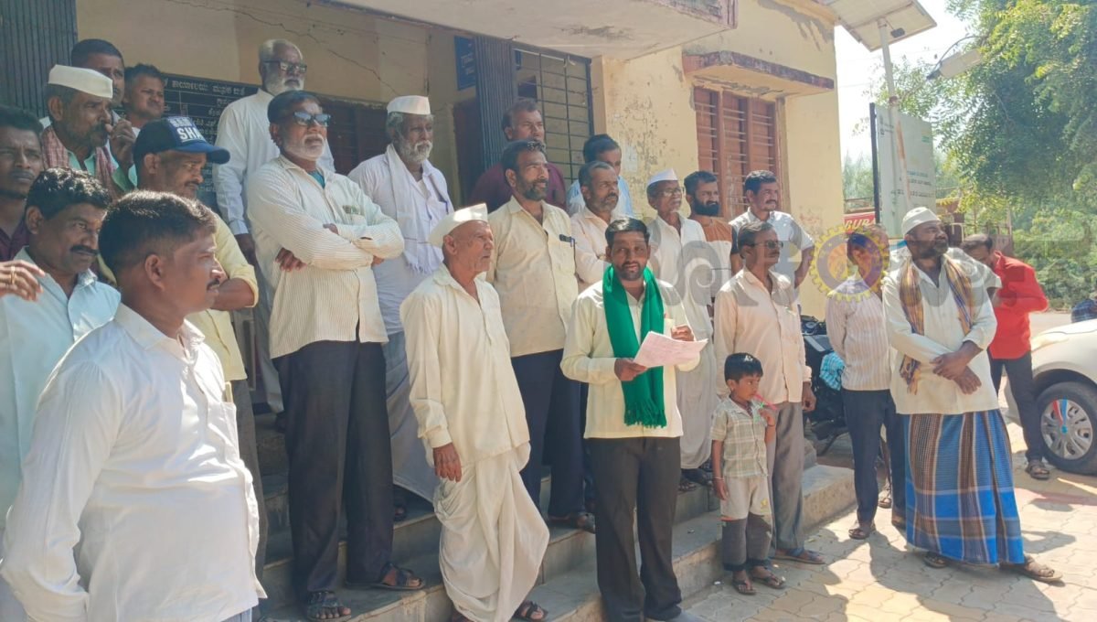ನೀರಿಗಾಗಿ ಮಸಳಿ ಗ್ರಾಪಂ ಎದುರು ಗ್ರಾಮಸ್ಥರ ಪ್ರತಿಭಟನೆ