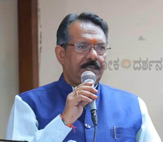 ಸುಪ್ರೀಂ ಕೋರ್ಟ್‌ನ ಗೌರವಕ್ಕೆ ರಾಹುಲ್ ಗಾಂಧಿ ಧಕ್ಕೆ ತಂದಿದ್ದಾರೆ: ದೆಹಲಿ ಬಿಜೆಪಿ ಅಧ್ಯಕ್ಷ ಹರ್ಷ್ ಮಲ್ಹೋತ್ರಾ