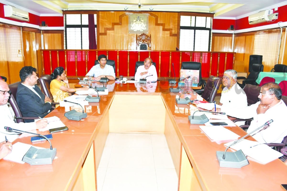 ಯುವ ಸಂಸತ್ತು ಪೂರ್ವಭ್ಯಾಸ ಕಾರ್ಯಕ್ರಮವನ್ನು ಯಶಸ್ವಿಯಾಗಿ ಆಯೋಜಿಸಲು ಜಿಲ್ಲಾಧಿಕಾರಿ ಸೂಚನೆ
