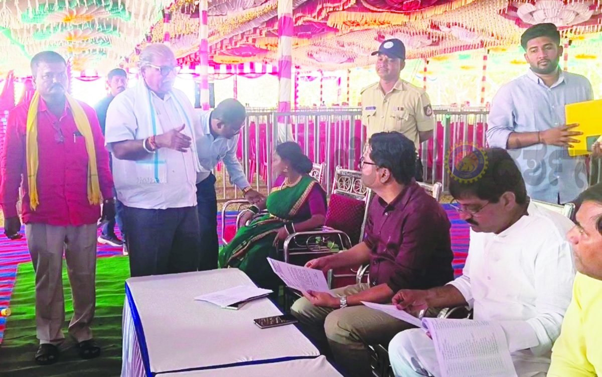 2025ರ ಕಿತ್ತೂರು ಉತ್ಸವದ ಲೆಕ್ಕಪತ್ರ ಸಲ್ಲಿಕೆಯಲ್ಲಿ ವಿಳಂಬ : ಹಣಕಾಸು ದುರುಪಯೋಗದ ಶಂಕೆ ವ್ಯಕ್ತಪಡಿಸಿ ಧರಣಿ ಎಚ್ಚರಿಕೆ