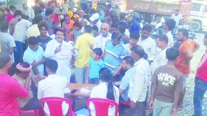 ಗೋರಖ್‌ಪುರದಲ್ಲಿ ರೇಬೀಸ್ ಶಂಕಿತ ಹಸುವಿನ ಹಾಲಿನಿಂದ ತಯಾರಿಸಿದ ಪ್ರಸಾದ ಸೇವನೆ ಆತಂಕ: 450 ಮಂದಿಗೆ ಲಸಿಕೆ