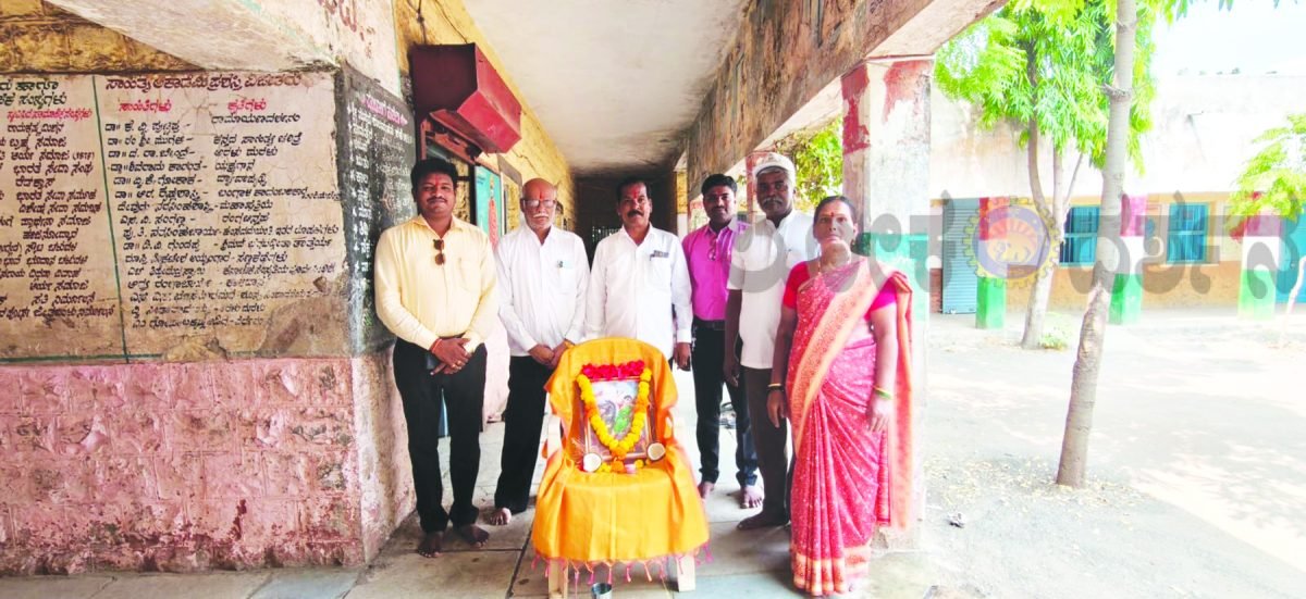 KBMPS ಶಾಲೆಯಲ್ಲಿ ಕಿತ್ತೂರು ರಾಣಿ ಚನ್ನಮ್ಮ ಜಯಂತಿ ಆಚರಣೆ